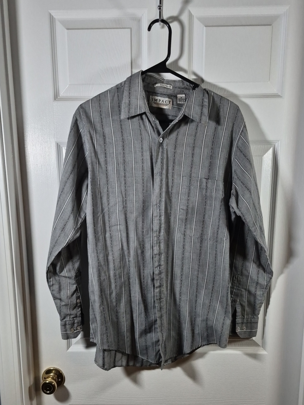 Impact Men’s Gray Stripe Long-Sleeve Button-Down Shirt